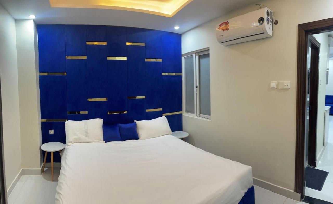 Отель Premier Heights Jhelum Экстерьер фото